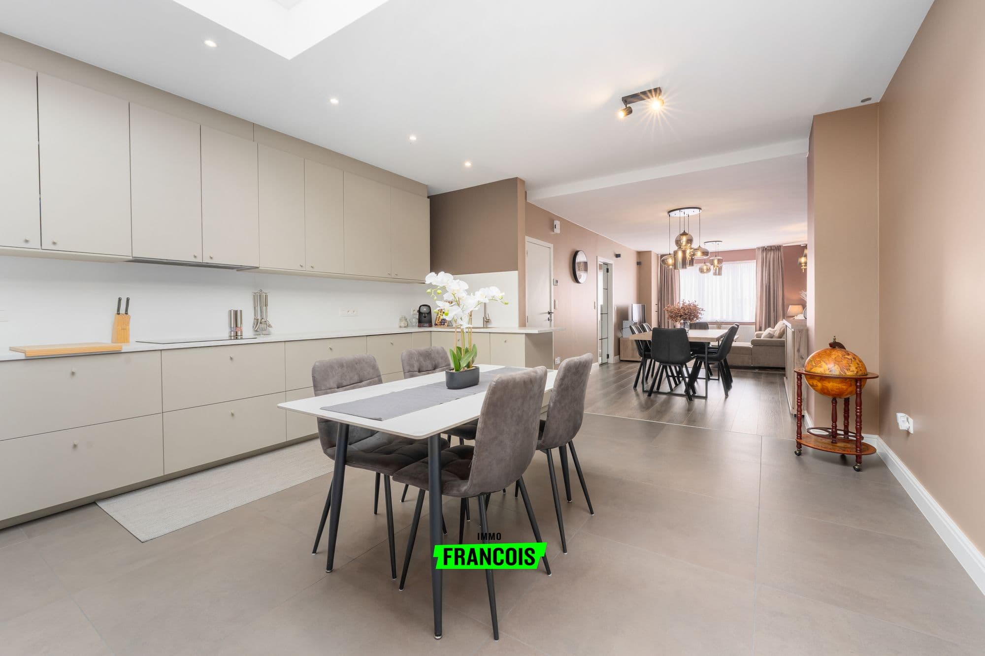 Huis te koop