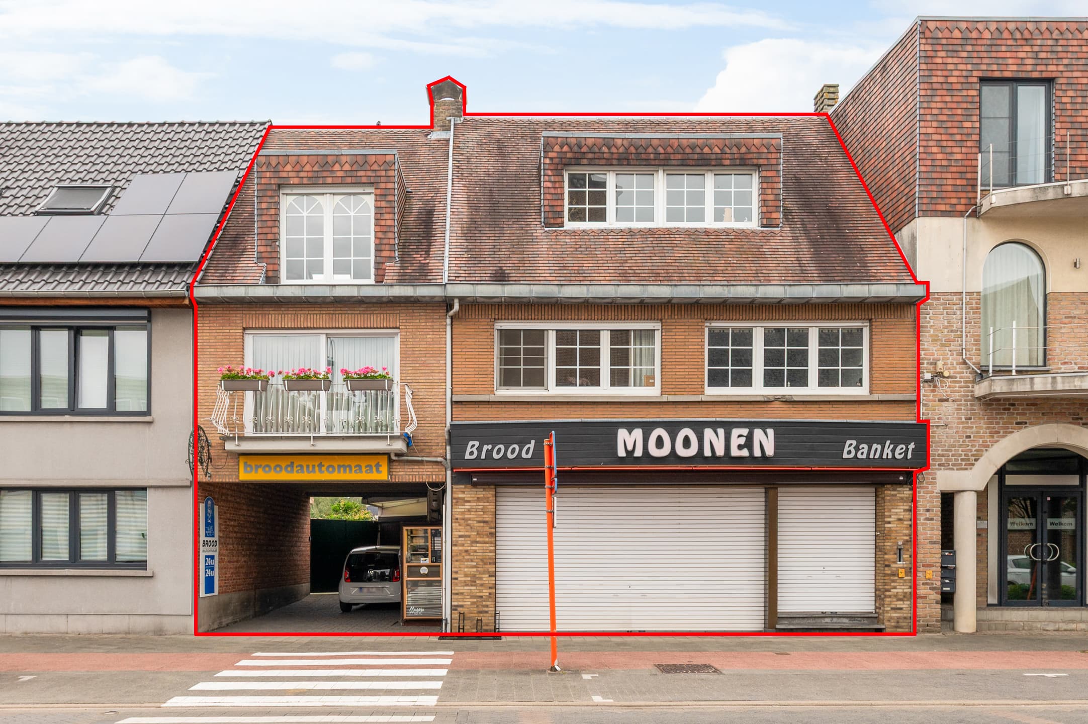 Commercieel te koop