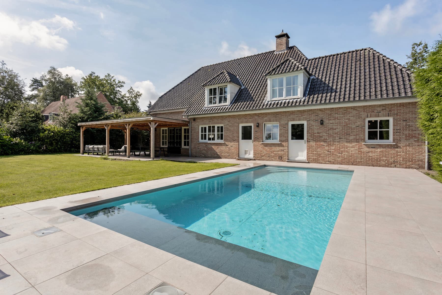 Huis te koop