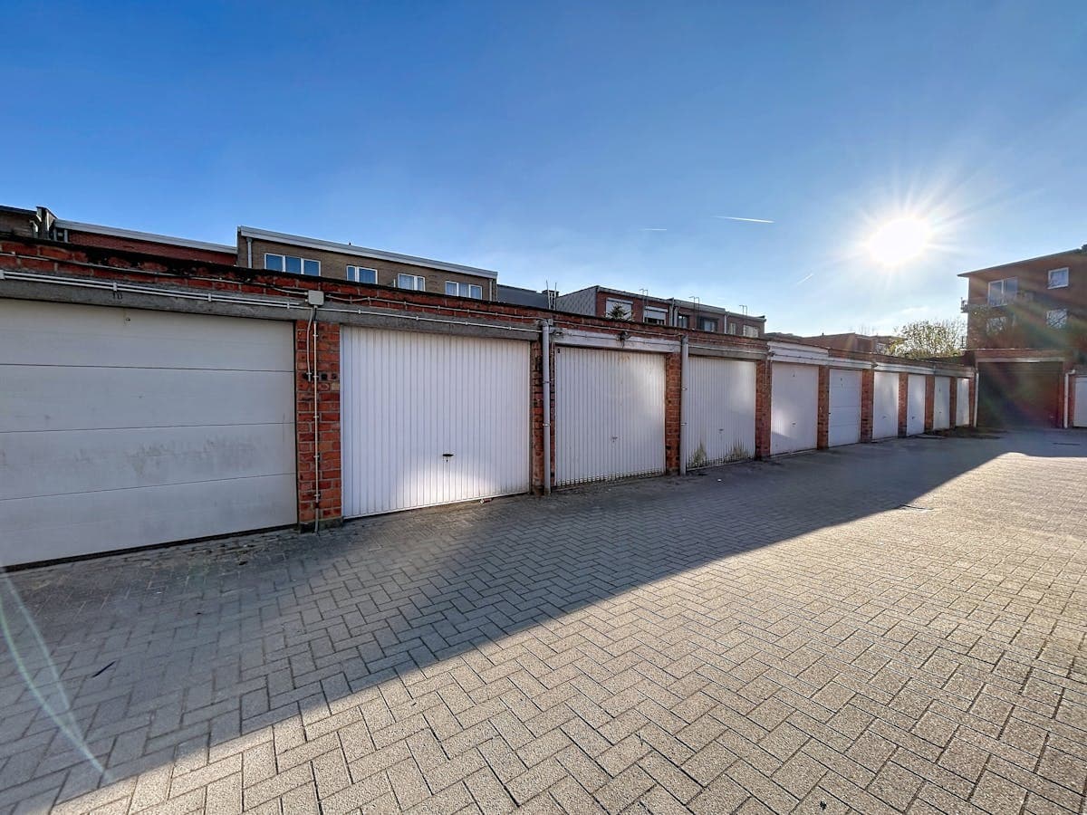 Garage te koop