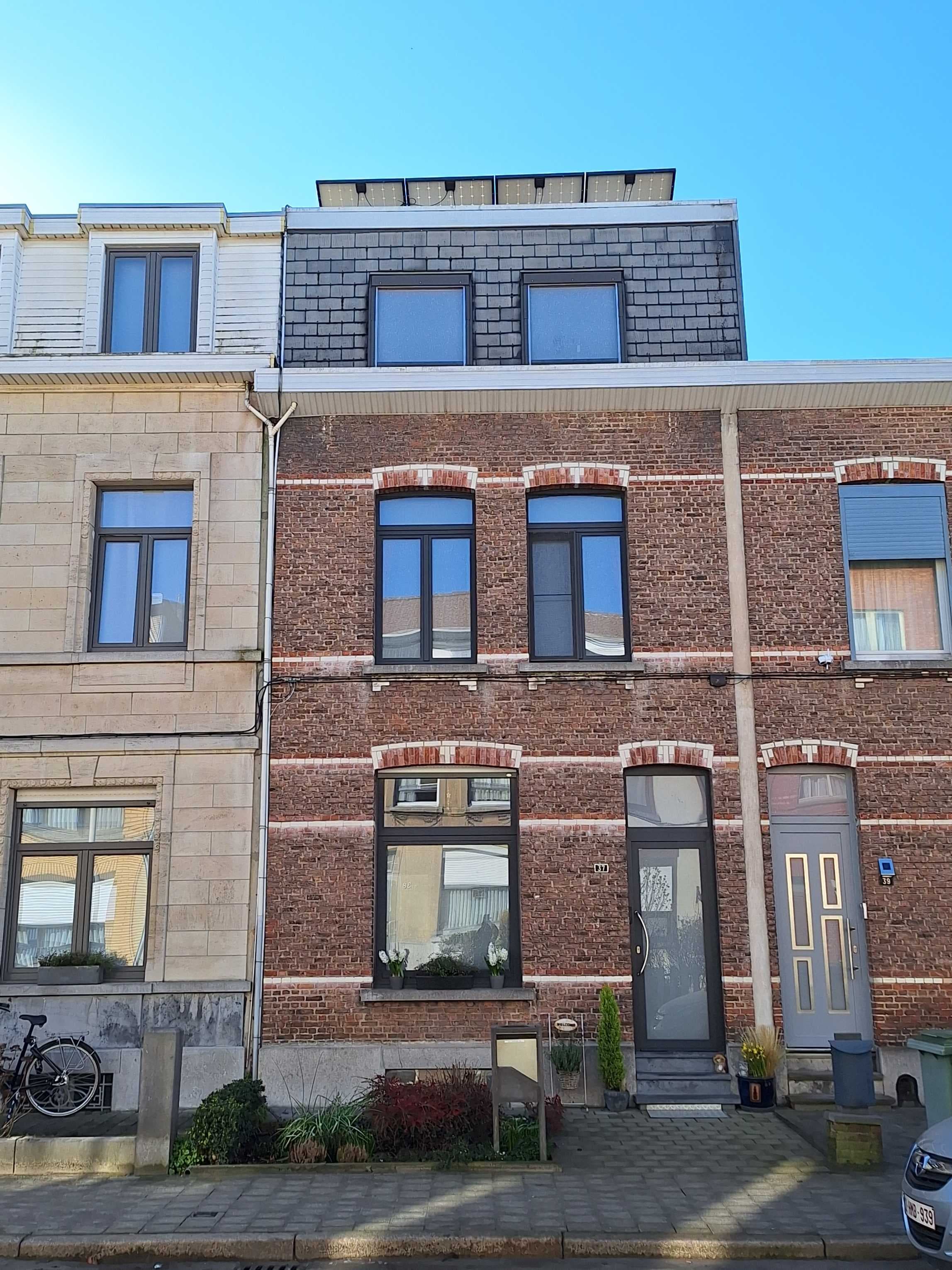 Huis te koop