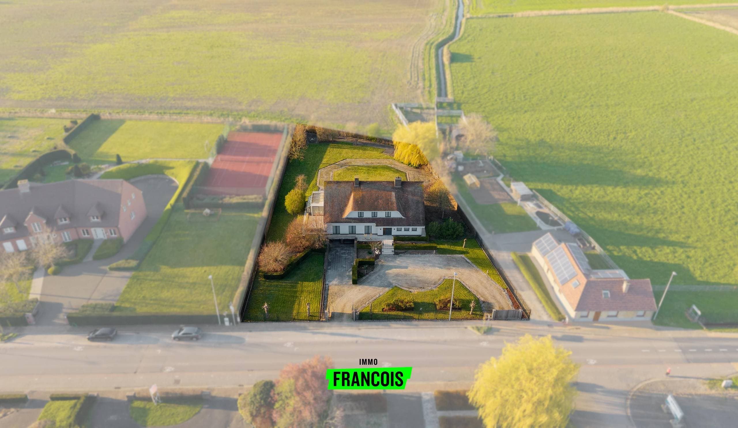 Huis te koop