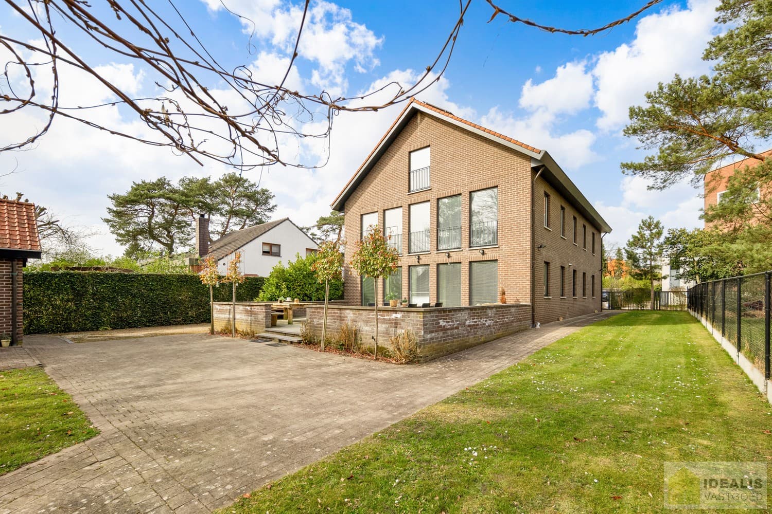 Huis te koop