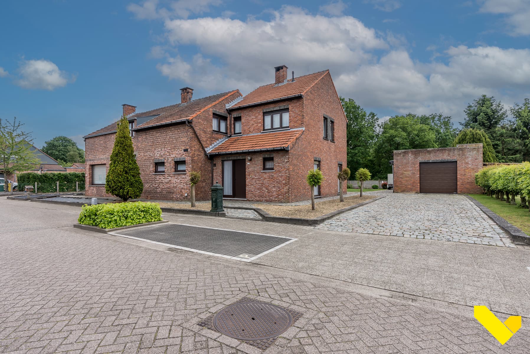 Huis te koop