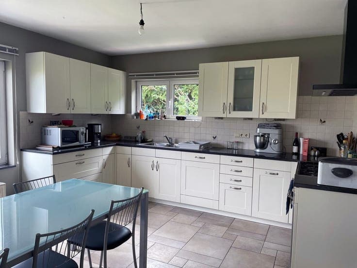 Spacious and bright house – RHODE-SAINT-GENÈSE