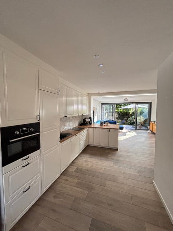 Renovated Family Home with EPC A Next to Rivierenhof Park