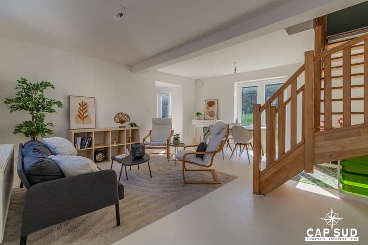 3-bedroom house with large garden
