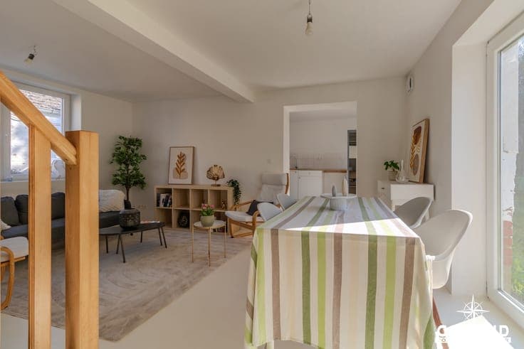 3-bedroom house with large garden