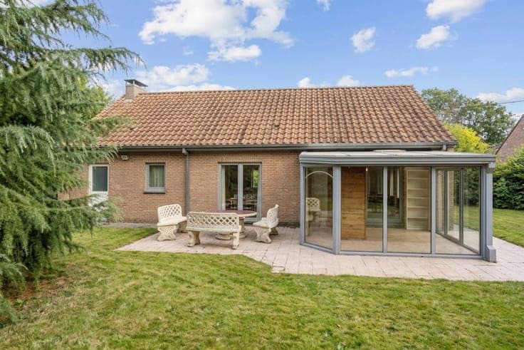 House in Enghien