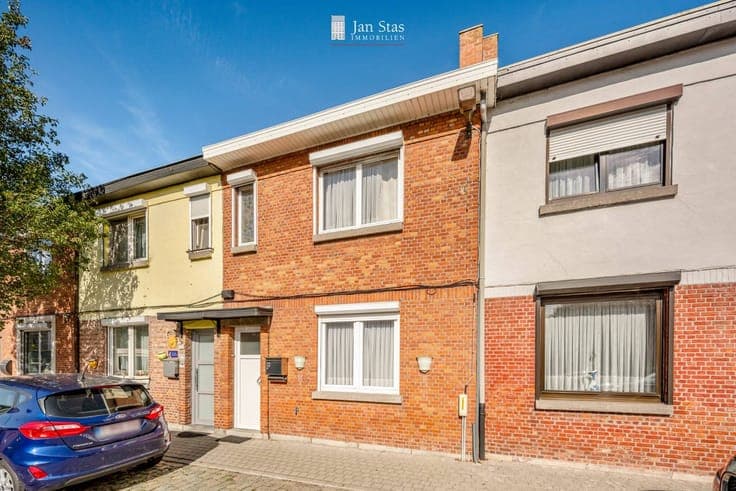Gezellige woning met stadstuin op een gegeerde locatie in...