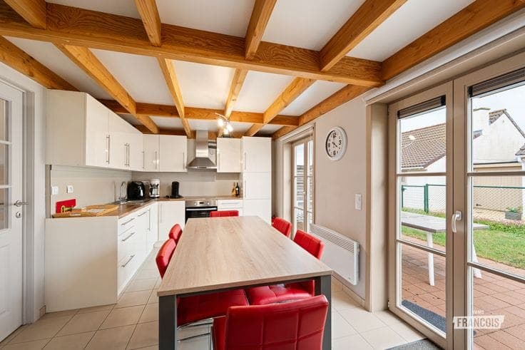 Charming 3-bedroom vacation home for sale in Harendijke