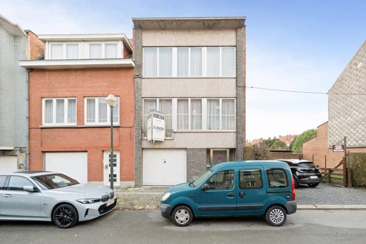 Home with 3 bedrooms, garage and garden in Wemmel