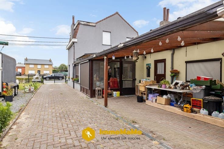 HUIS TE KOOP MET OPSLAGRUIMTE IN LOCHRISTI (WACHTEBEKE)