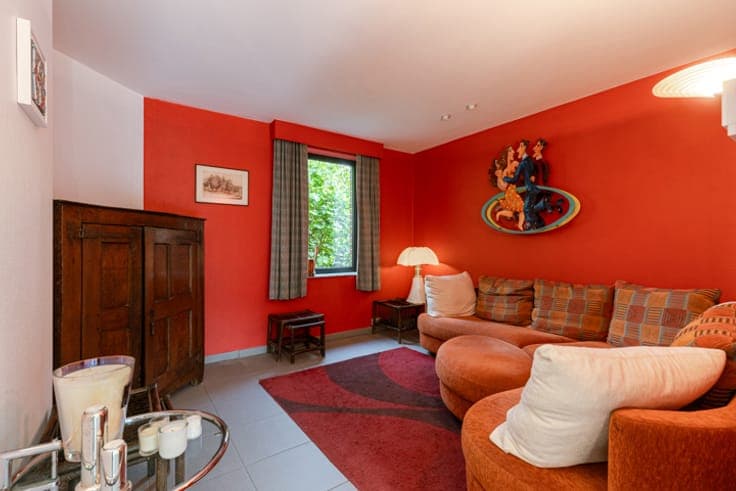 Exceptional villa with landscaped park garden