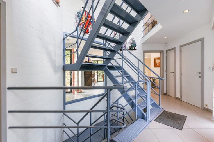 Exceptional villa with landscaped park garden