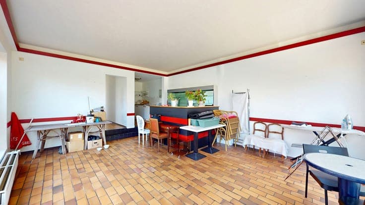 BOONDAEL : IMMEUBLE RAPPORT MIXTE +/- 290M2