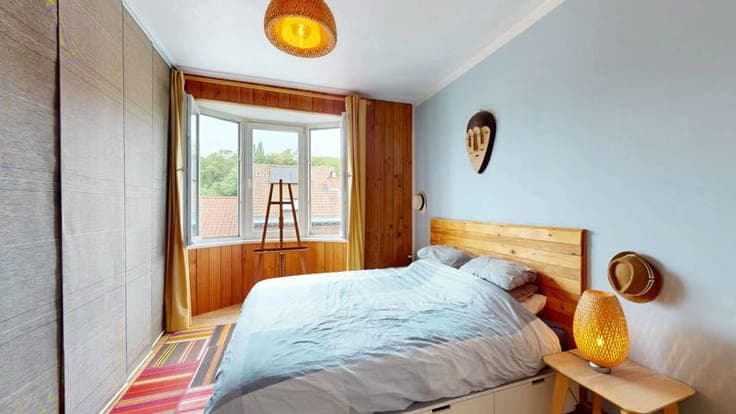 Broom Corner: 2-bedroom maisonette with terrace