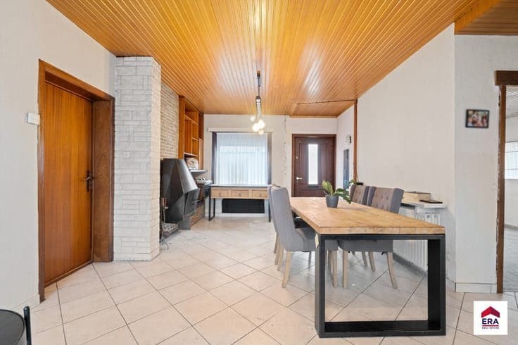 Semi-detached house with garden in Affligem