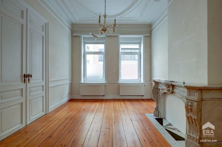 7-bedroom mansion with a garden in Ixelles