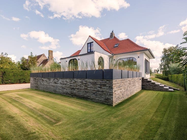 Exclusieve villa in tijdloze Knokse cottagestijl op een r...