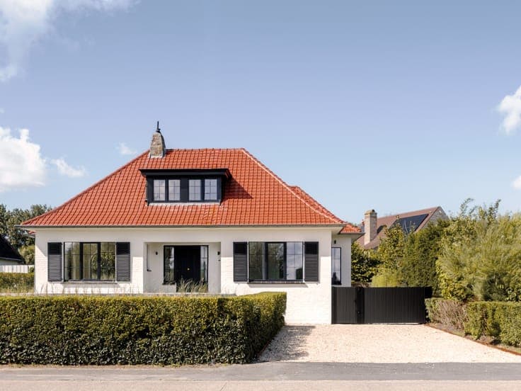 Exclusieve villa in tijdloze Knokse cottagestijl op een r...