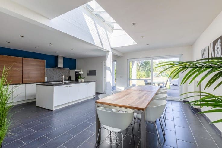 Moderne familiewoning met verrassende buitenruimte