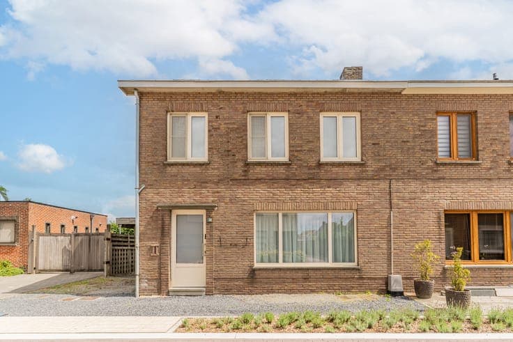 House in Ravels