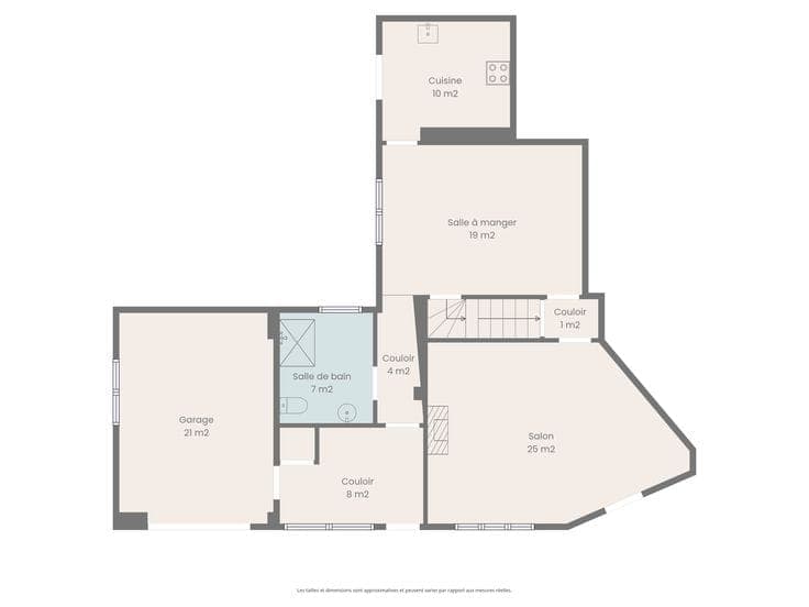 Spacious 3-bedroom house in need of renovation!