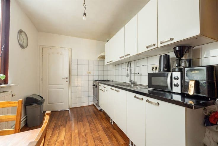 Opbrengsteigendom met 3 appartementen