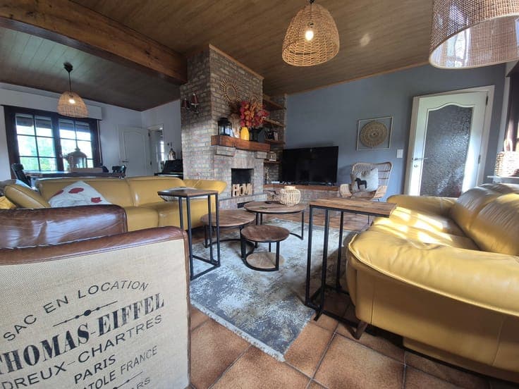 Grande maison 4CH + bureau + jardin Ouest + sous-sol/garage