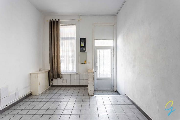Centrally located terraced house with 2 bedrooms