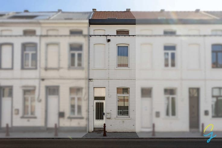 Centrally located terraced house with 2 bedrooms