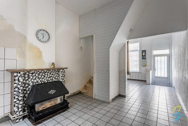 Centrally located terraced house with 2 bedrooms