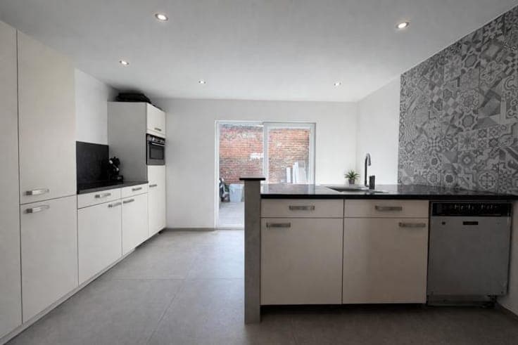 BELLE MAISON - RENOVEE - PEB C - 3 CH - TERRASSE