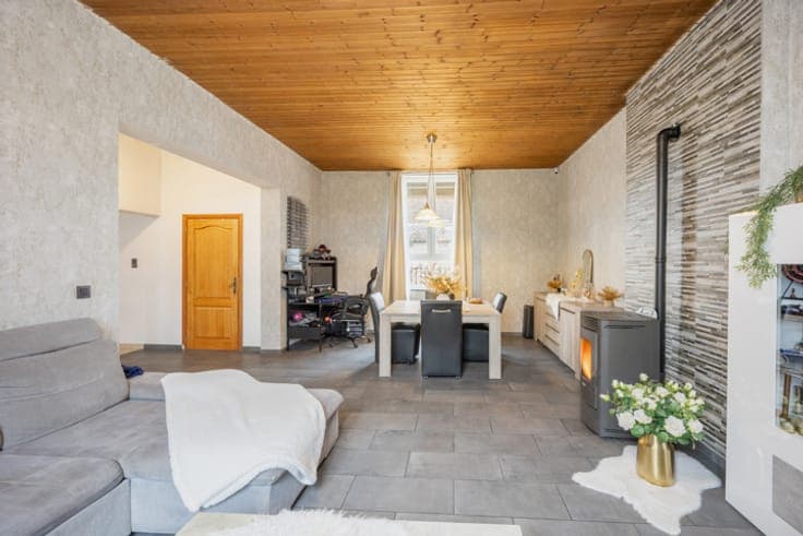 Villa 4 Bedrooms, garden, terrace, and garage