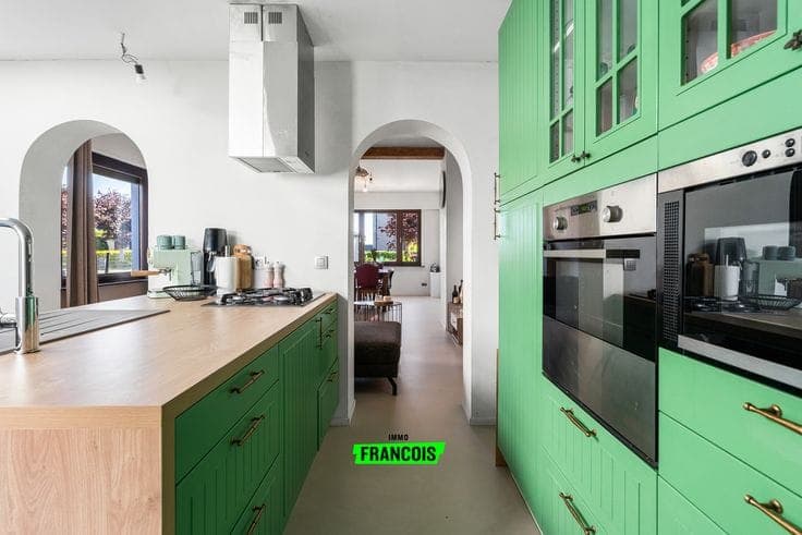 Semi-detached, move-in ready, and partially renovated house…
