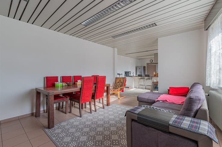 Spacious 3-Bedroom House in Center Willebroe