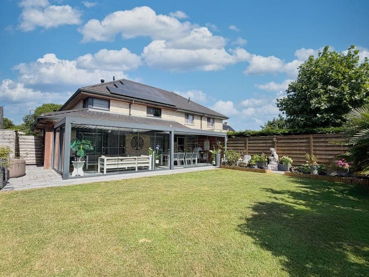Energiezuinige, ruime gezinswoning op zonnig perceel