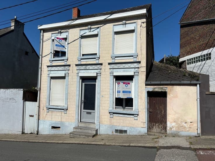 Maison à rénover idéalement située !