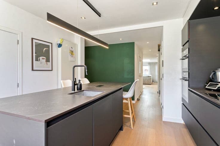 Completely renovated house in Waregem with pleasant garden