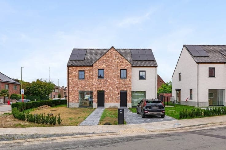 VOLLEDIG AFGEWERKTE NIEUWBOUWWONING IN PASTORIJSTIJL OP W...