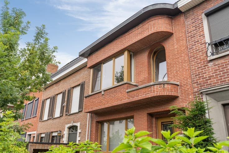Verrassend ruime en stijlvol gerenoveerde stadswoning met...