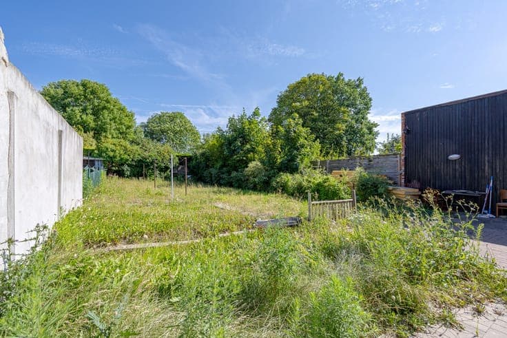 Bright house with 4 bedrooms in the center of Moorslede
