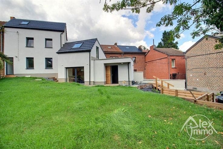 House in Montignies-sur-Sambre