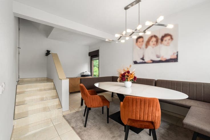Semi-detached home with large garden in Sint-Stevens-Woluwe