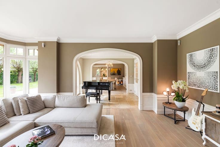 Exclusieve villa met tijdloze architectuur en een hoogwaa...