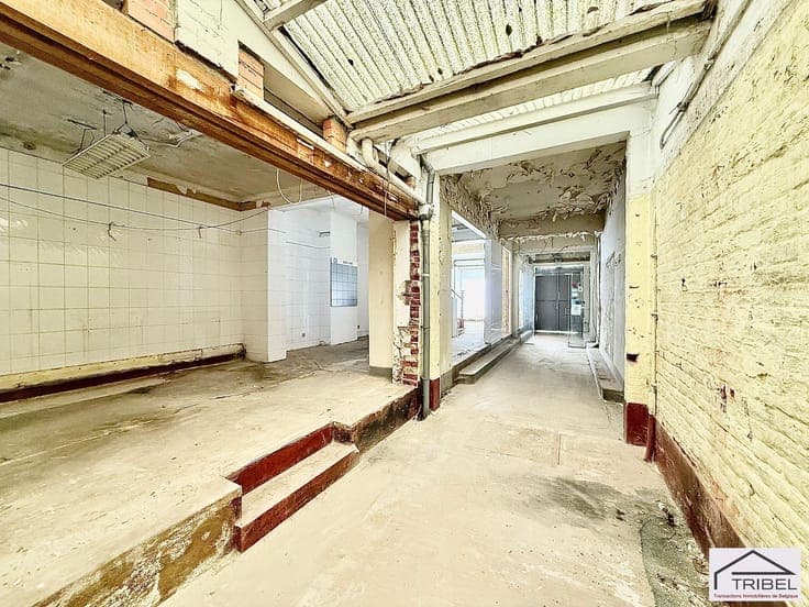 Immeuble mixte (commerce + logement) - Excellente situation!