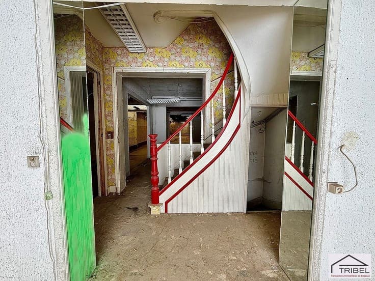 Immeuble mixte (commerce + logement) - Excellente situation!