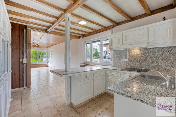 Partially renovated house in Aarschot