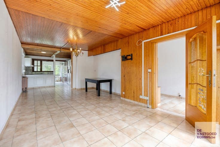 Partially renovated house in Aarschot